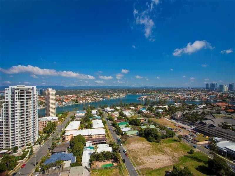 Surfers Paradise QLD 4217