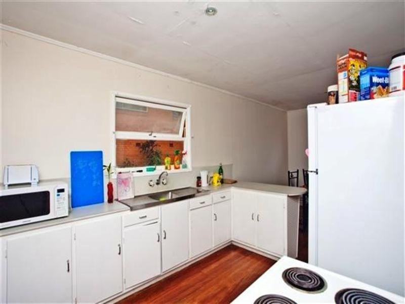 7 Waratah Avenue, Biggera Waters QLD 4216