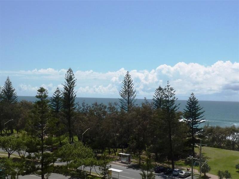 59 Pacific Street, Main Beach QLD 4217