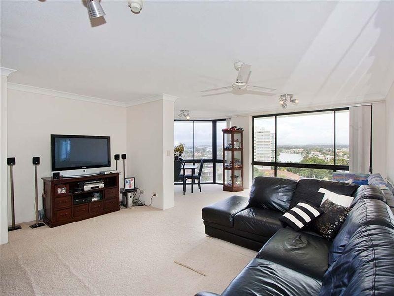 70 Remembrance Drive, Surfers Paradise QLD 4217