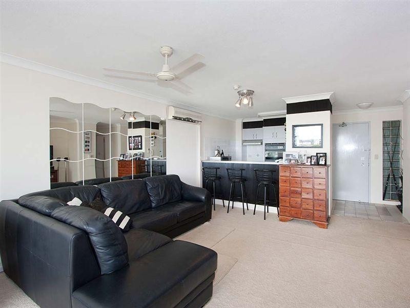 70 Remembrance Drive, Surfers Paradise QLD 4217