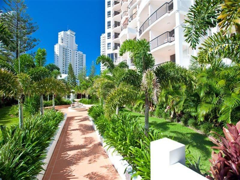 9 Beach Parade, Surfers Paradise QLD 4217