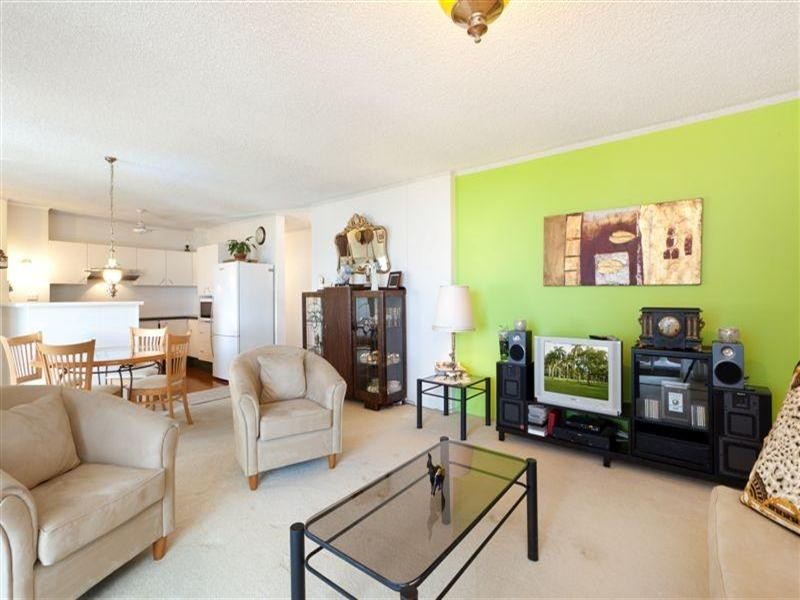 72 Marine Parade, Southport QLD 4215