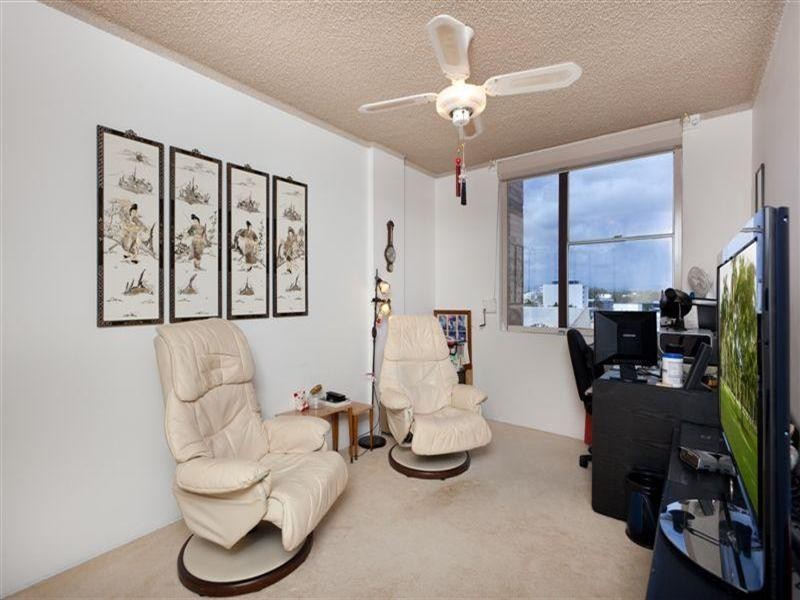 72 Marine Parade, Southport QLD 4215