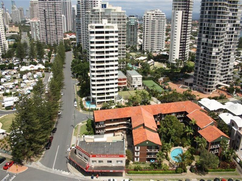 Main Beach QLD 4217