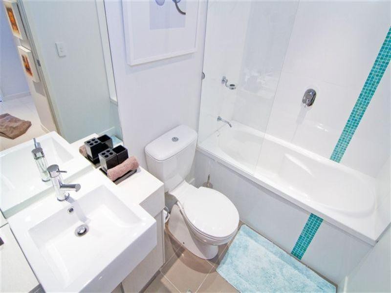 430 Marine Parade, Biggera Waters QLD 4216