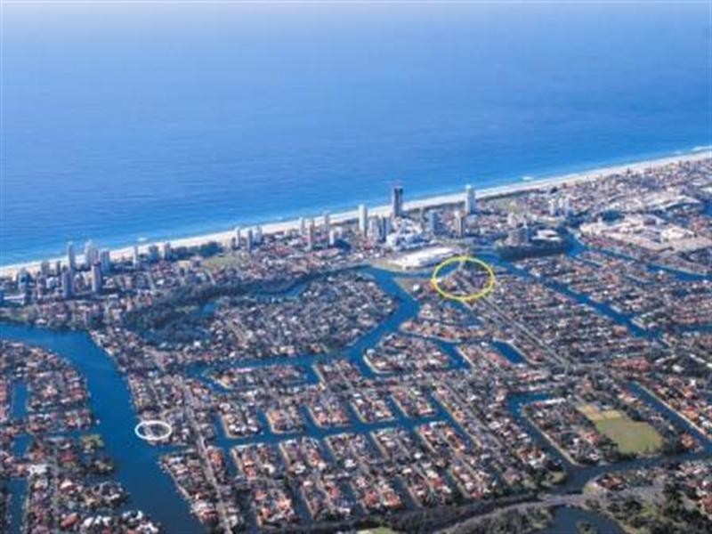 Broadbeach Waters QLD 4218
