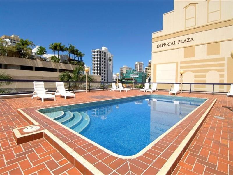 67 Ferny Avenue, Surfers Paradise QLD 4217