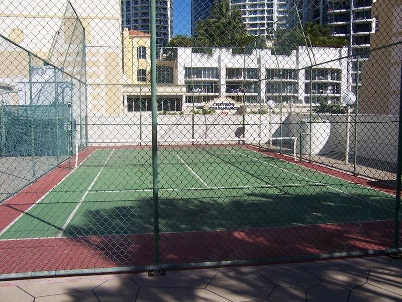 67 Ferny Avenue, Surfers Paradise QLD 4217