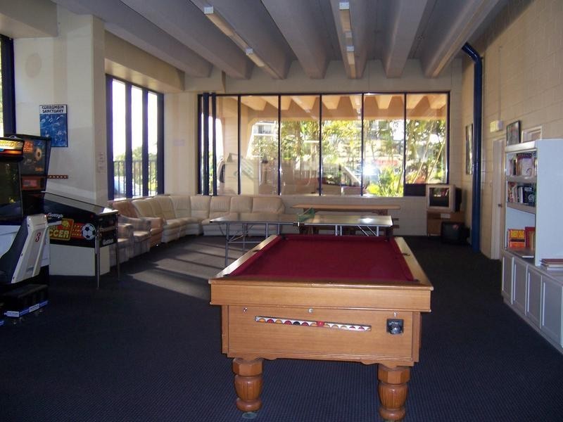 67 Ferny Avenue, Surfers Paradise QLD 4217