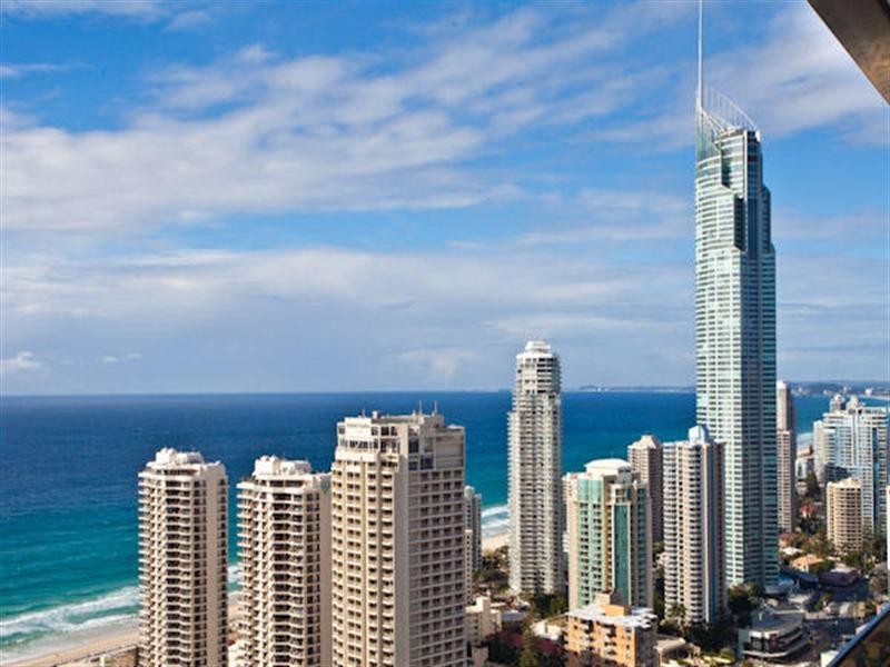 9 Ferny Avenue, Surfers Paradise QLD 4217