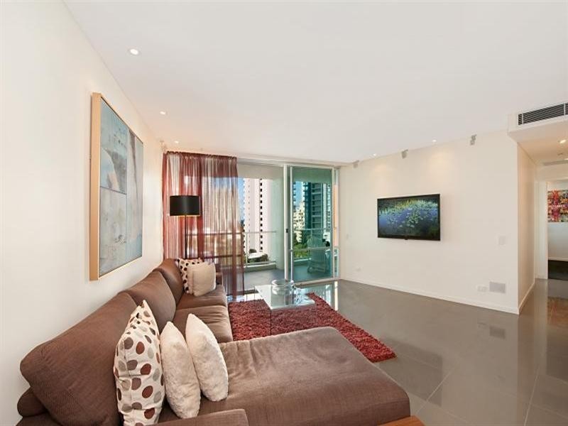 3 Tedder Avenue, Main Beach QLD 4217