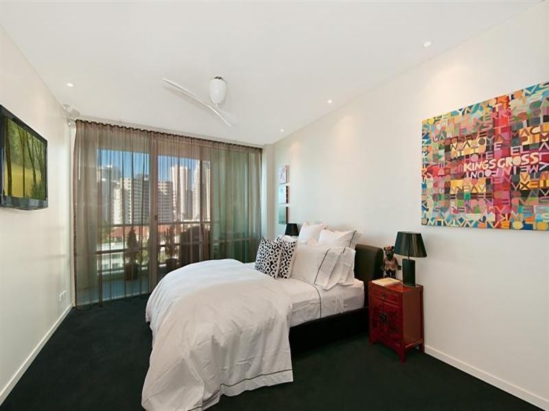 3 Tedder Avenue, Main Beach QLD 4217