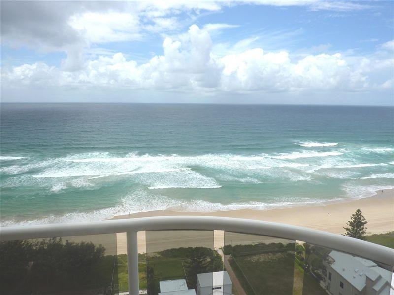 59 Pacific Street, Main Beach QLD 4217