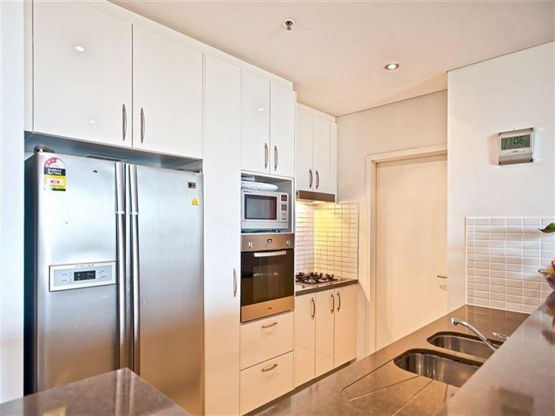 1 Aqua Street, Southport QLD 4215