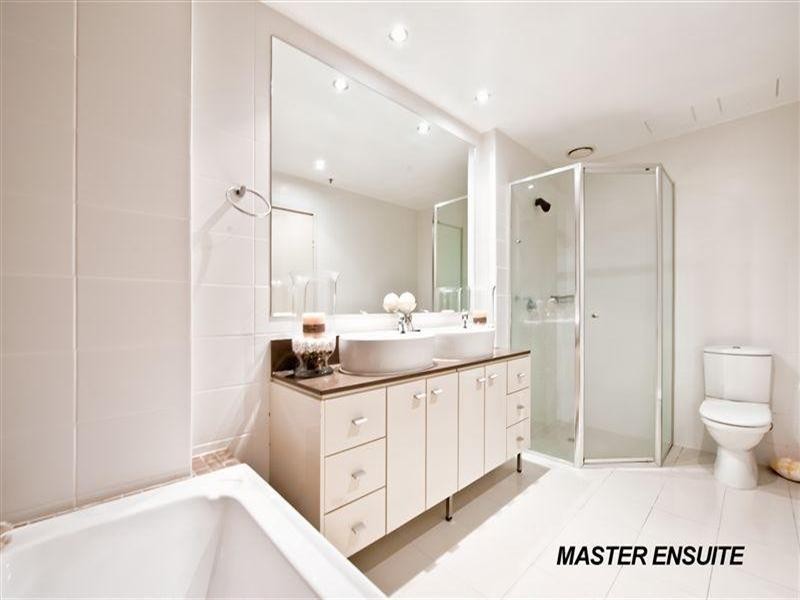 1 Aqua Street, Southport QLD 4215