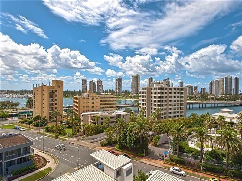 1 Aqua Street, Southport QLD 4215