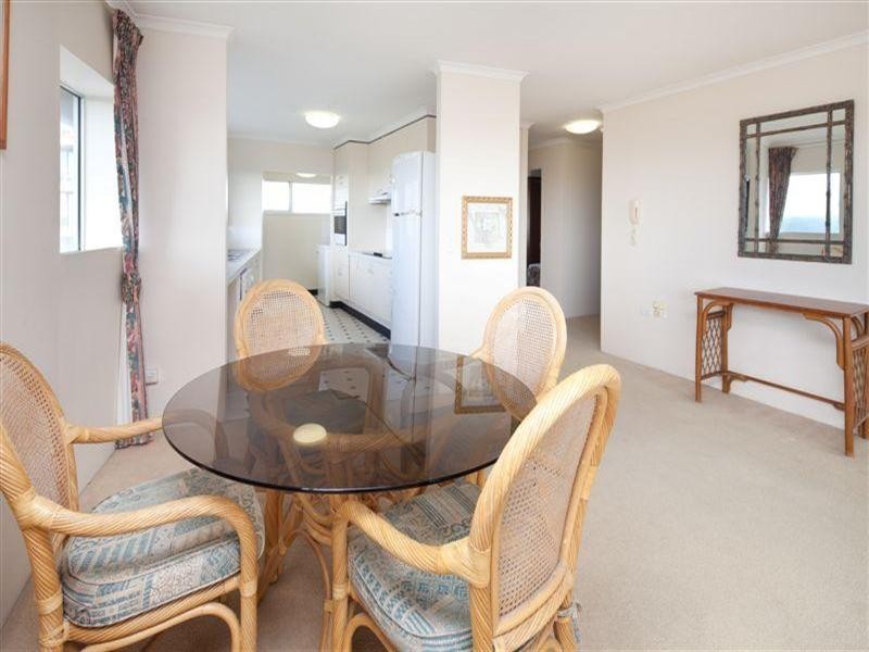 204 Ferny Avenue, Surfers Paradise QLD 4217