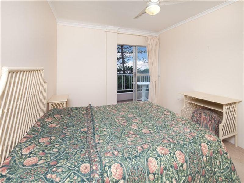 204 Ferny Avenue, Surfers Paradise QLD 4217