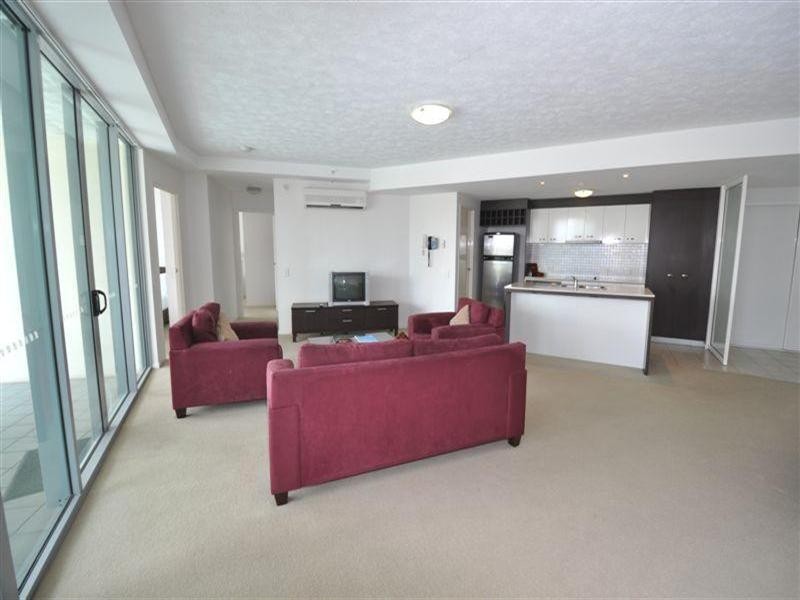 18 Fern Street, Surfers Paradise QLD 4217