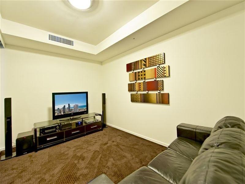 22 Surf Parade, Broadbeach QLD 4218