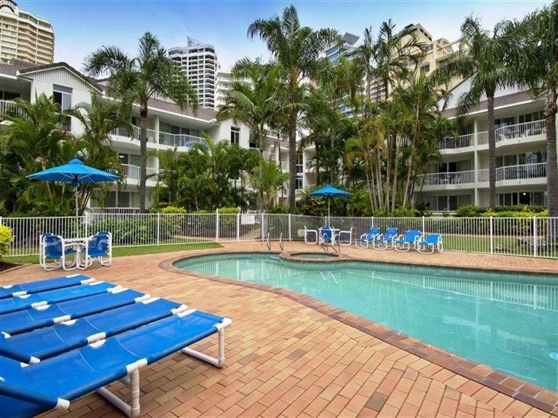 1 Cronin Avenue, Main Beach QLD 4217