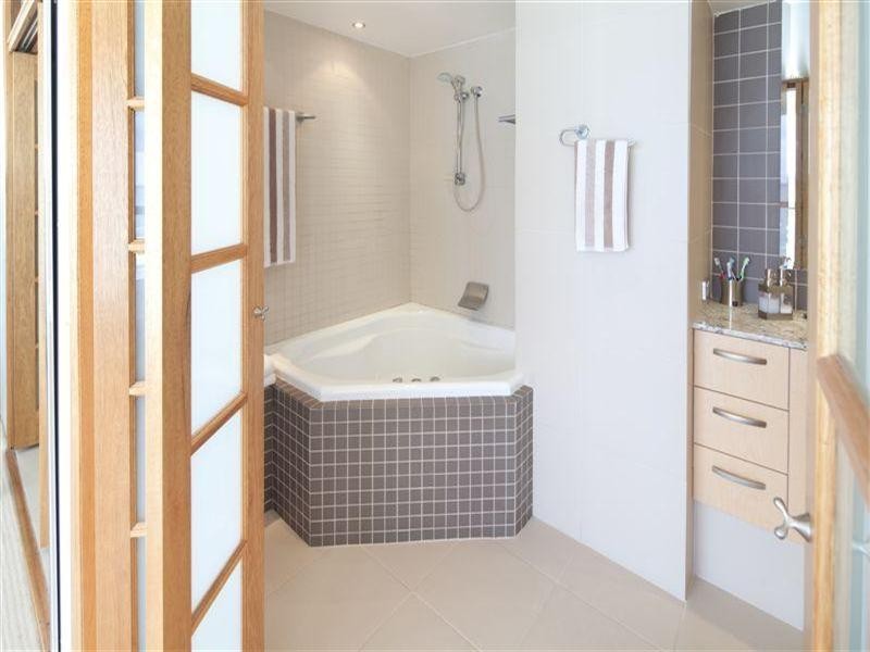 3575 Main Beach Parade, Main Beach QLD 4217