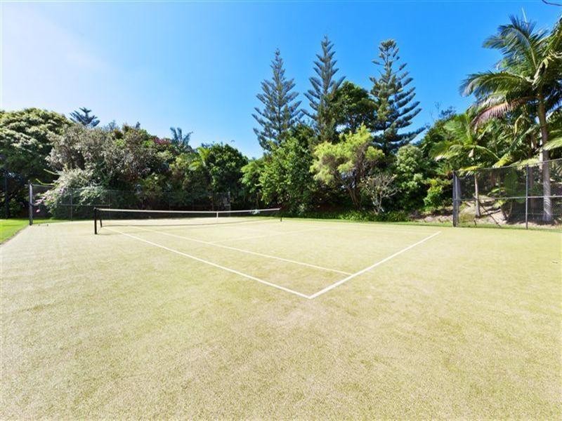 2 Admiralty Drive, Surfers Paradise QLD 4217