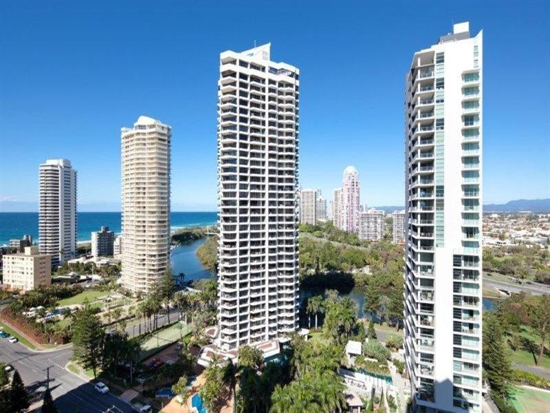 20 Cronin Avenue, Main Beach QLD 4217