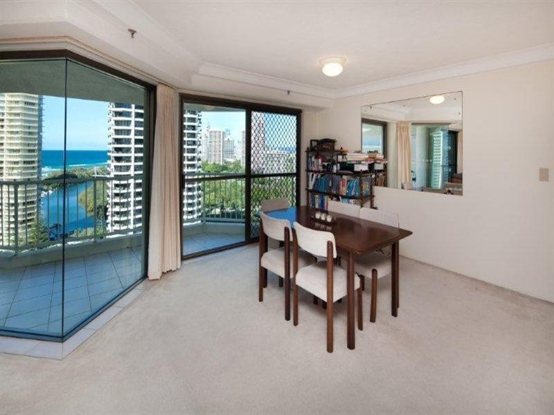 20 Cronin Avenue, Main Beach QLD 4217