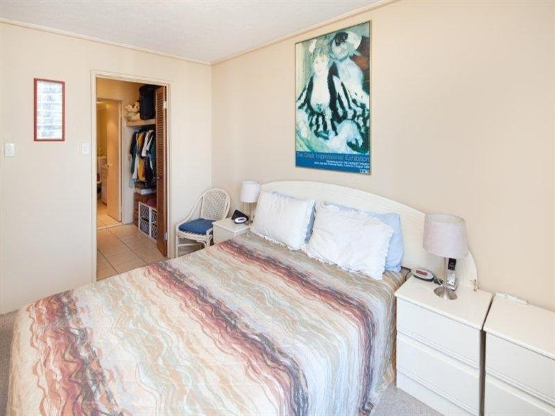 67 Ferny Avenue, Surfers Paradise QLD 4217