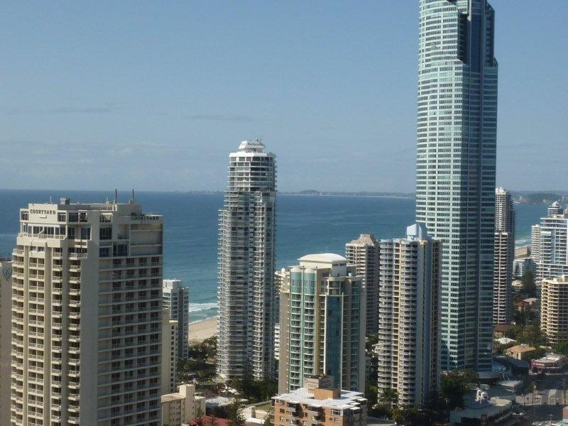 9 Ferny Avenue, Surfers Paradise QLD 4217