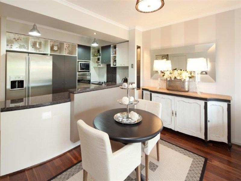 1 Lennie Avenue, Main Beach QLD 4217