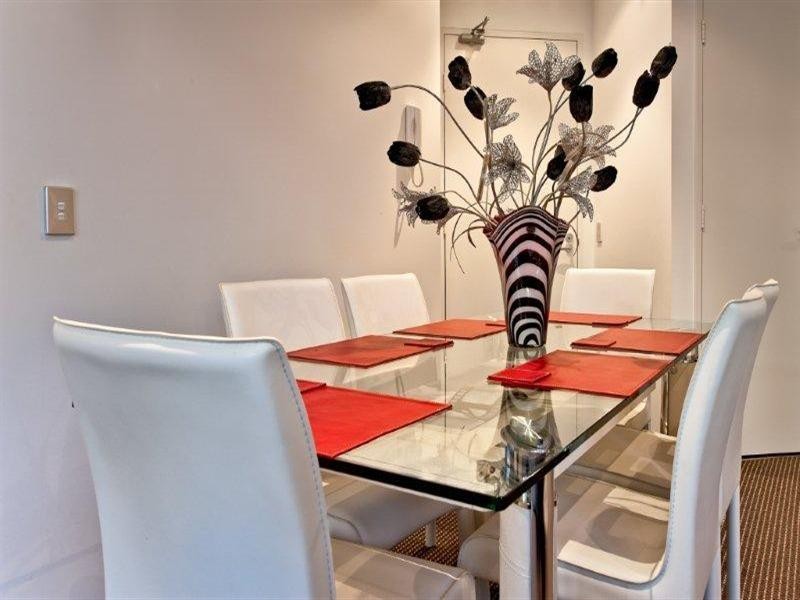 2 Aqua Street, Southport QLD 4215