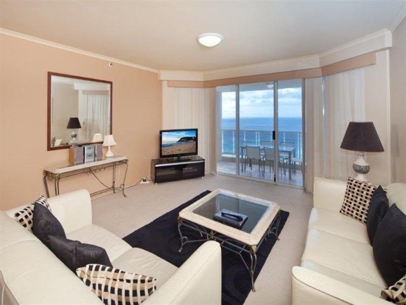 59 Pacific Street, Main Beach QLD 4217