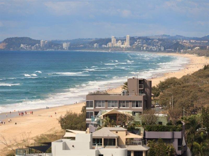 59 Pacific Street, Main Beach QLD 4217