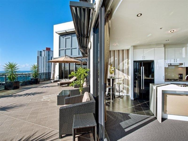 2 Aqua Street, Southport QLD 4215