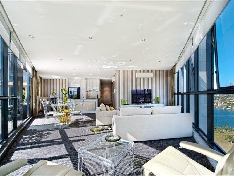 2 Aqua Street, Southport QLD 4215