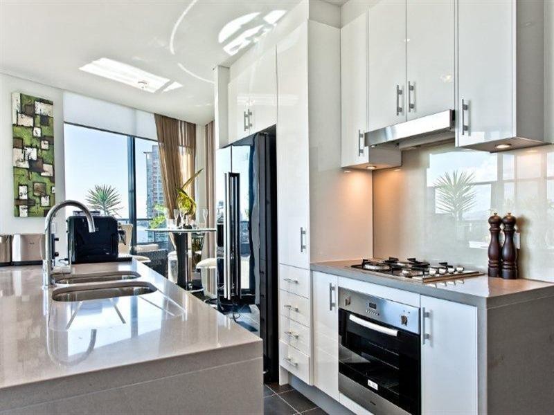 2 Aqua Street, Southport QLD 4215