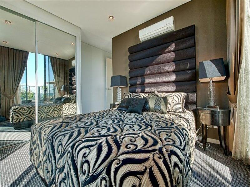 2 Aqua Street, Southport QLD 4215