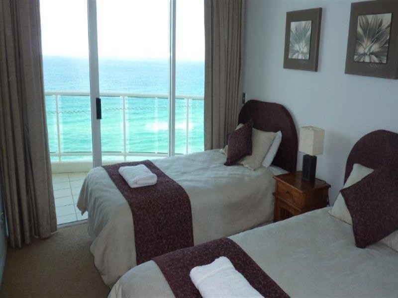 Main Beach QLD 4217