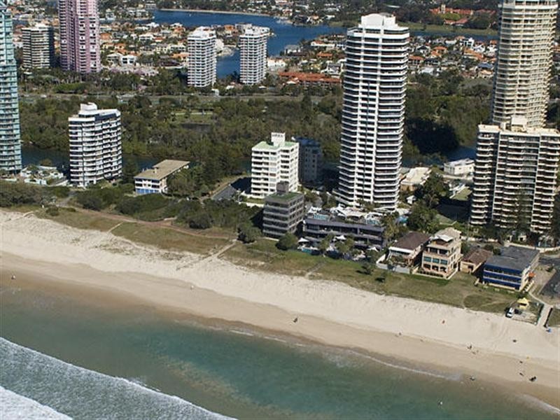 3505 Main Beach Parade – Kapalua, Main Beach QLD 4217