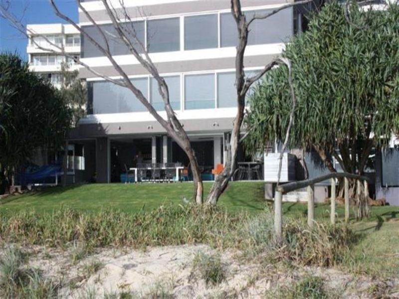 3505 Main Beach Parade – Kapalua, Main Beach QLD 4217