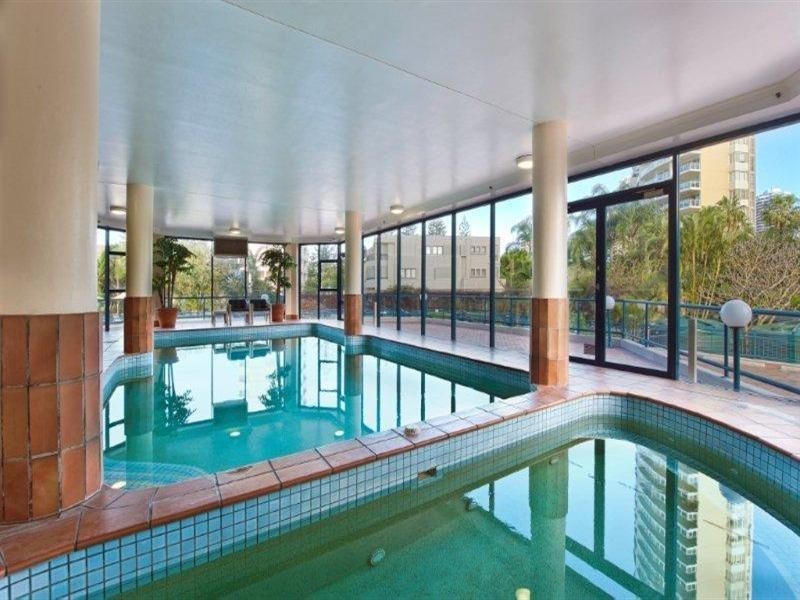 22 Montgomery Avenue, Main Beach QLD 4217