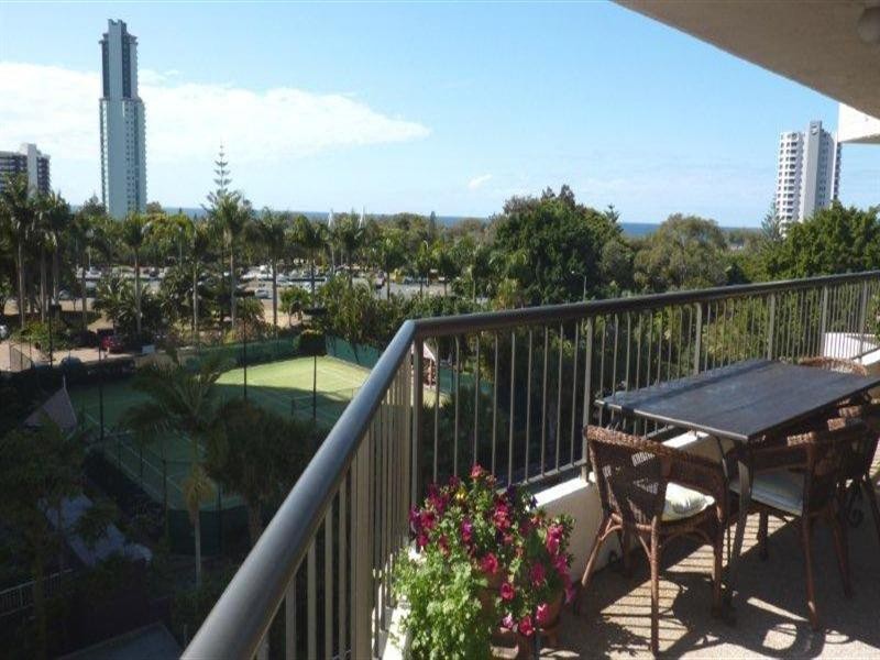 5 Admiralty Drive, Surfers Paradise QLD 4217