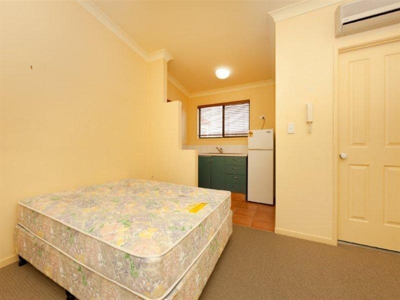 41 Watson Esplanade, Surfers Paradise QLD 4217