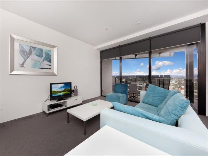 9 Ferny Avenue, Surfers Paradise QLD 4217