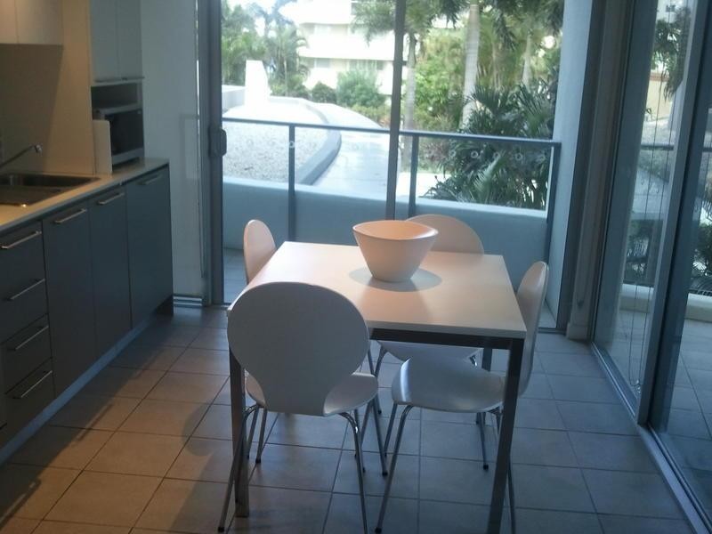 18 Enderley Avenue, Surfers Paradise QLD 4217