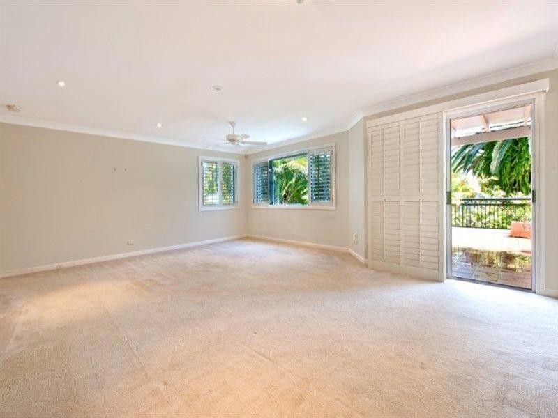 100 Cotlew Street East, Southport QLD 4215