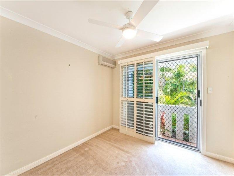 100 Cotlew Street East, Southport QLD 4215